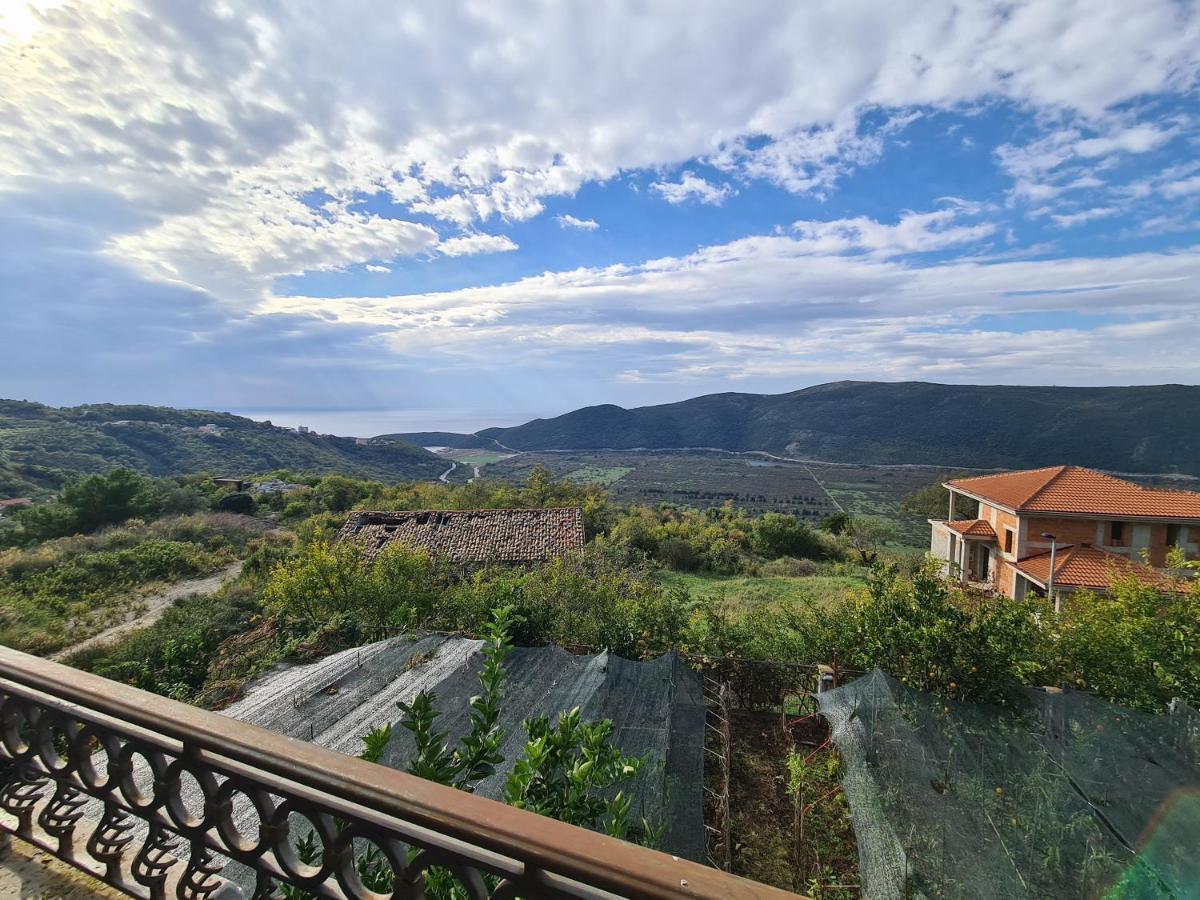 Deloik Ante's Hill House Gasthof Budva