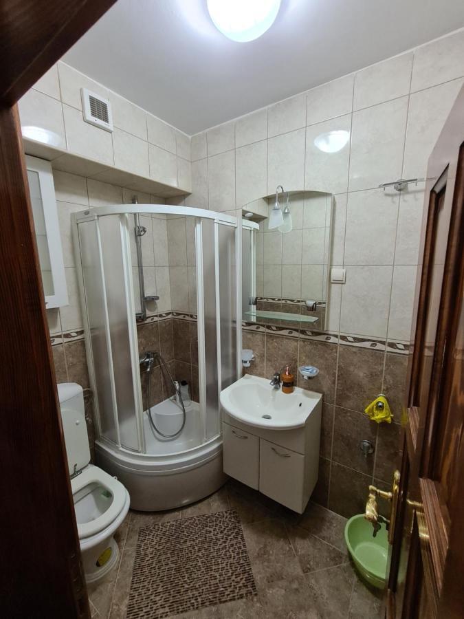 Deloik Ante's Hill House * Budva