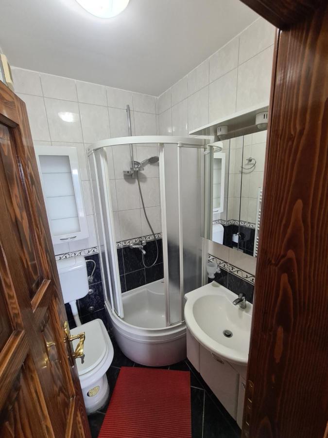 Deloik Ante's Hill House Konukevi Budva