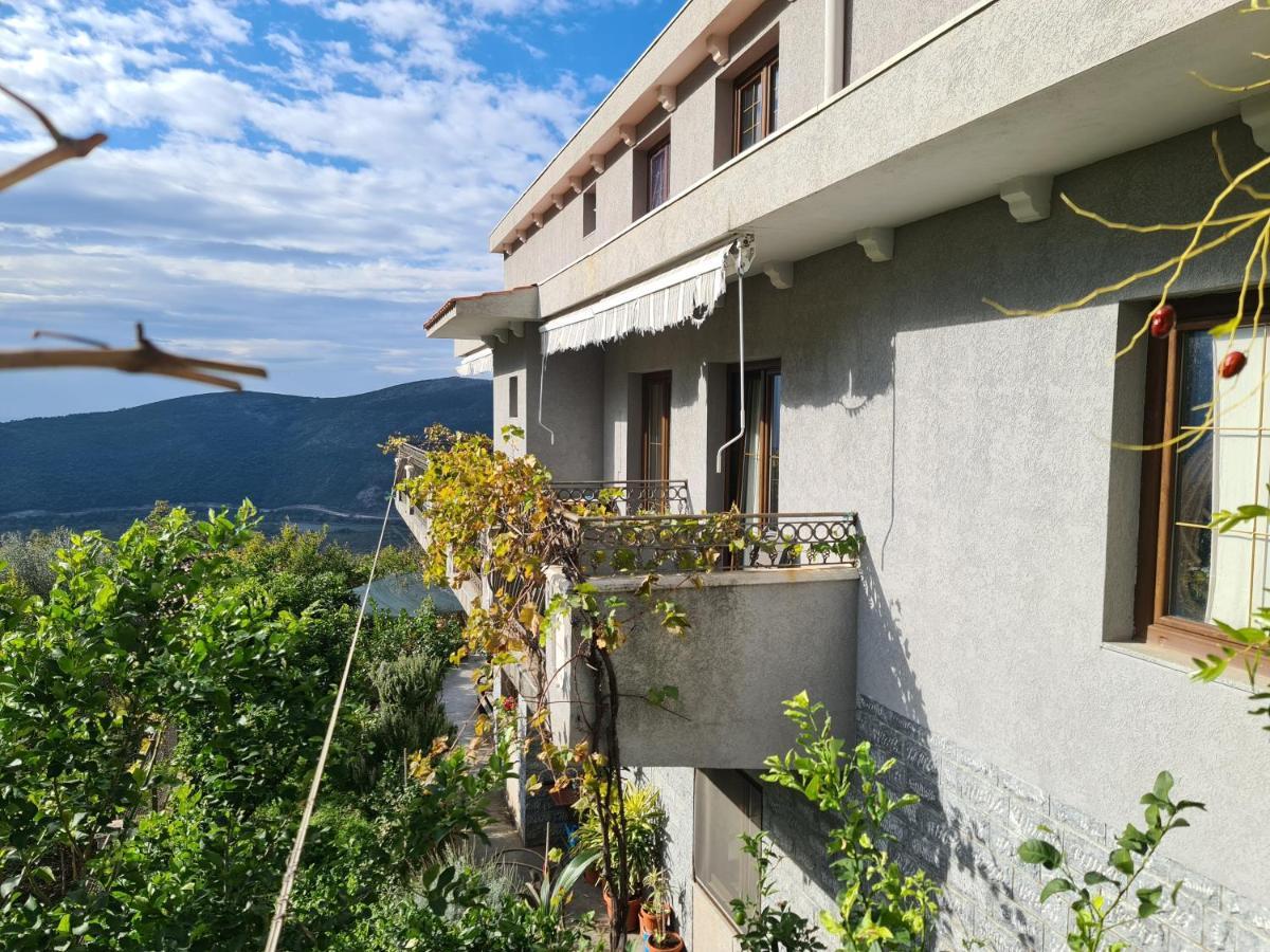 Deloik Ante's Hill House Konukevi Budva